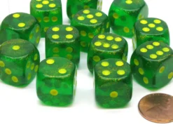 Kości Chessex - kostka k6 16mm Borealis Maple Green/yellow Luminary (świecąca w ciemnościach)