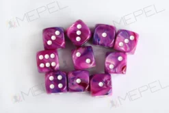 Kości Chessex - kostka k6 12mm Festive Violet/white