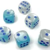 Kości Chessex - kostka k6 16mm Gemini Pearl Turquoise-White/blue - Luminary (świecące w ciemnościach)