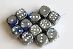 Kości Chessex - kostka k6 16mm Gemini Blue-Steel/white