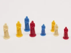 Plastikowe figurki arystokratów