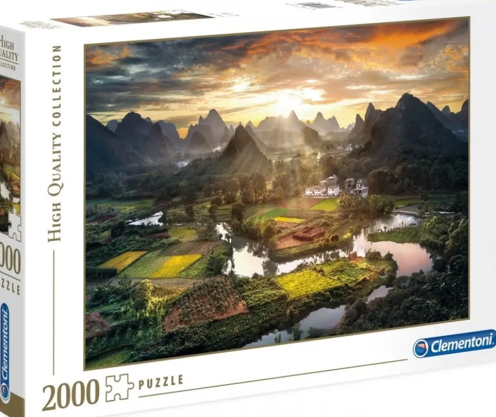 Puzzle 2000 View od China