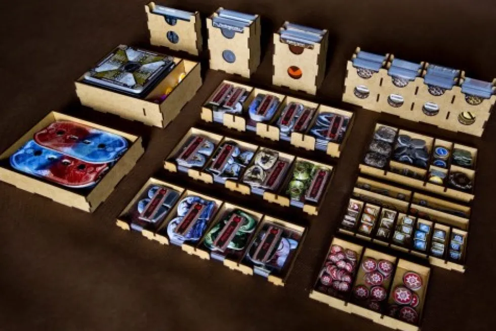 reDrewno: Insert do gry Gloomhaven Szczęki Lwa